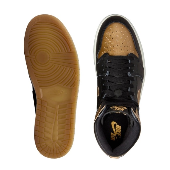 Air Jordan 1 Retro High OG Yellow Ochre Black/Sail/Metallic Gold - Picture 4 of 5